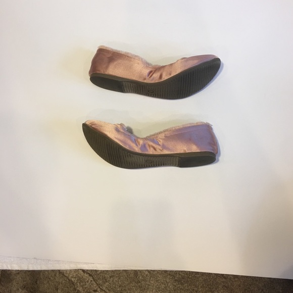 Mossimo ONO Pink Satin Ballet Flats w/ Fringe - Picture 4 of 8
